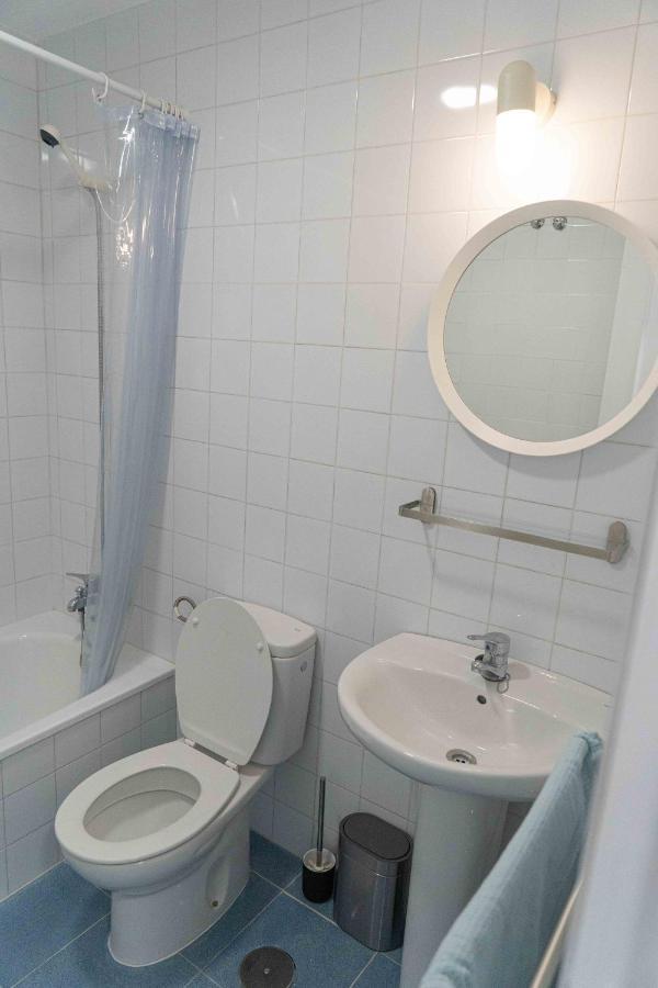 Central Penthouse With Large Private Terrace, 2 Bd Apartment Tarifa Luaran gambar